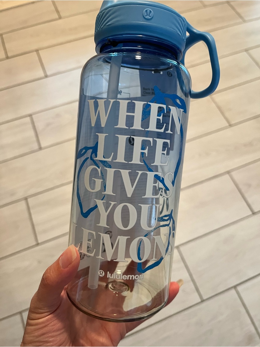 lululemon Back to Life Clear 32oz Bottle